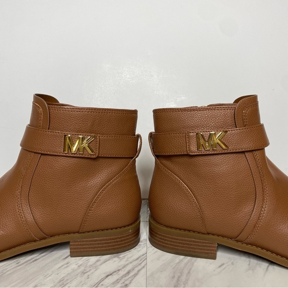 Michael Kors Jilly Brown Pebbled Faux Leather Bootie 9 1/2 M - Picture 8 of 14